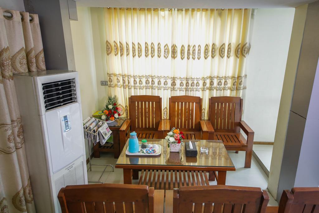 City Grand Hotel Mandalay Buitenkant foto