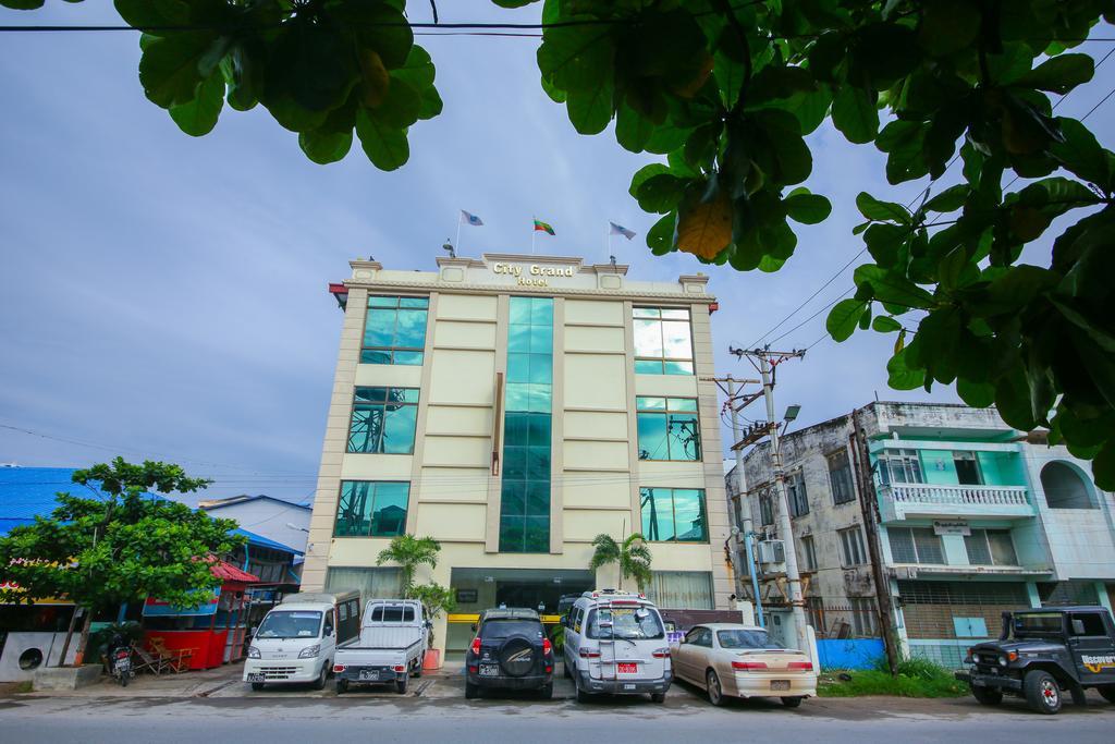 City Grand Hotel Mandalay Buitenkant foto