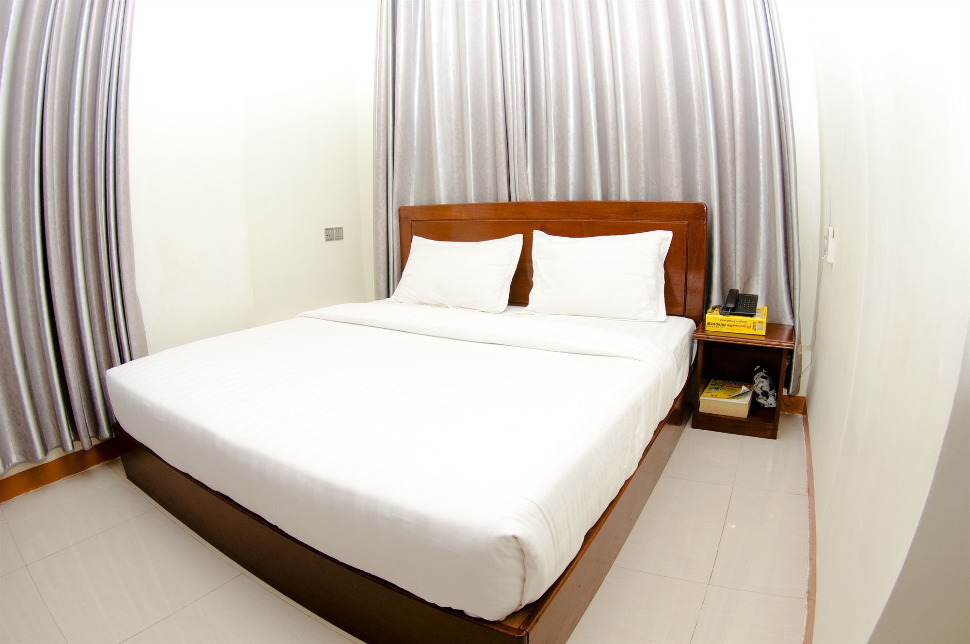City Grand Hotel Mandalay Buitenkant foto